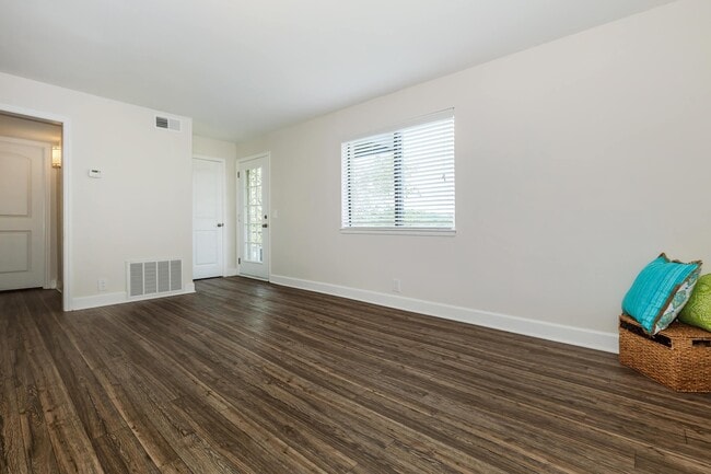 Photo - Ashton at Harding