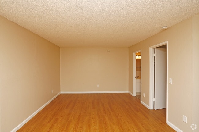 Photo - Rosa Crest Studio