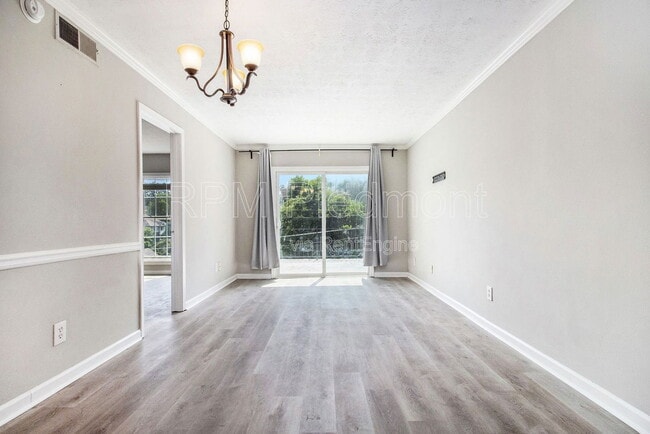 Building Photo - 2805 I-85 Unit B34