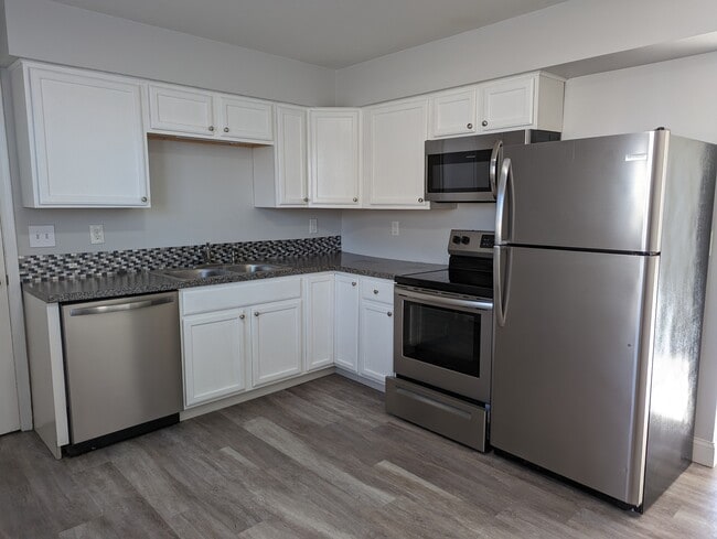 Photo - 8040 S Westnedge Ave