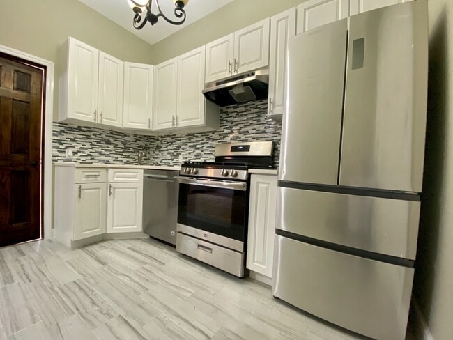 Photo - 155 Beacon Hill Dr