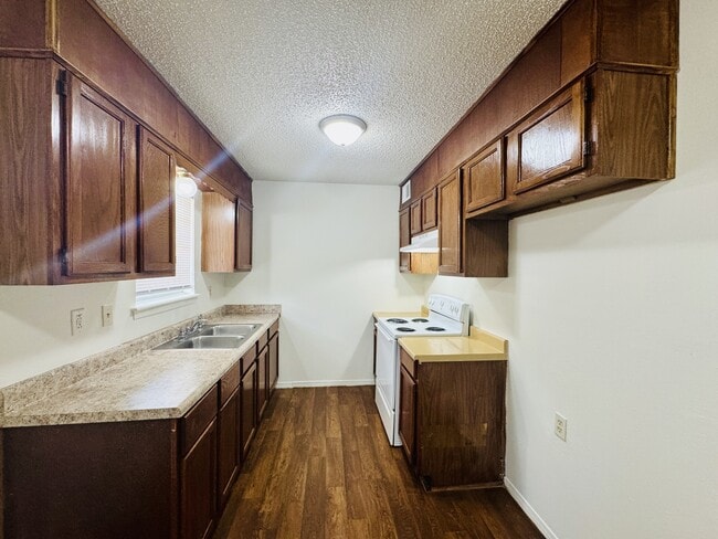 Photo - 154 Shady Ln