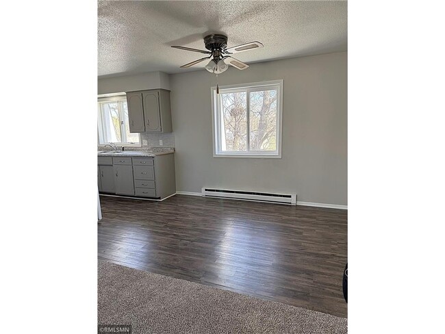 Photo - 880 E 6th St Unit #2