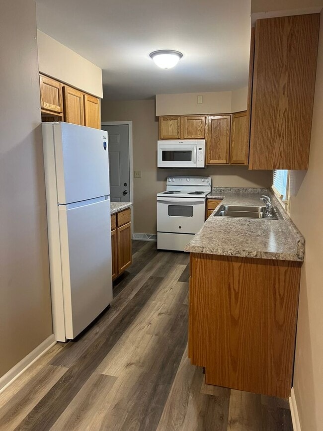 Photo - 5079 Byers Rd