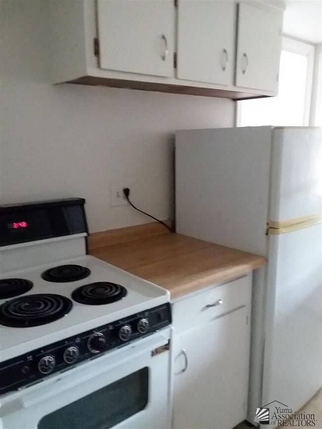 Photo - 2880 S 1st Ave Unit D