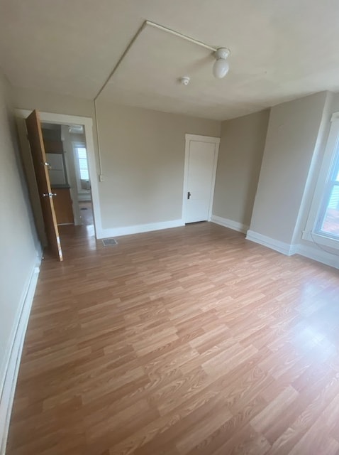 30 E Carpenter St