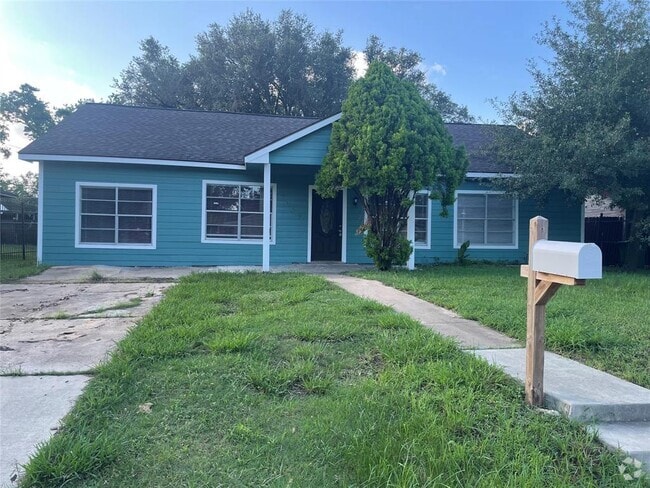 Building Photo - 5959 Southgood St Rental