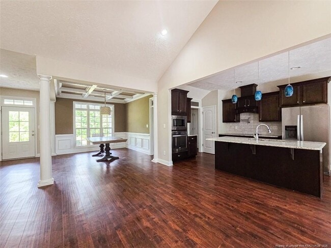 Photo - 1015 Hobson Rd