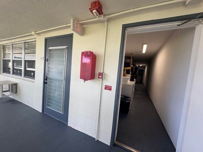 Photo - 687 Durham Cir Unit Y