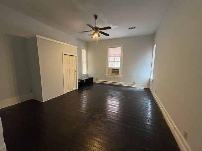 Photo - 871 Mulberry St Unit D