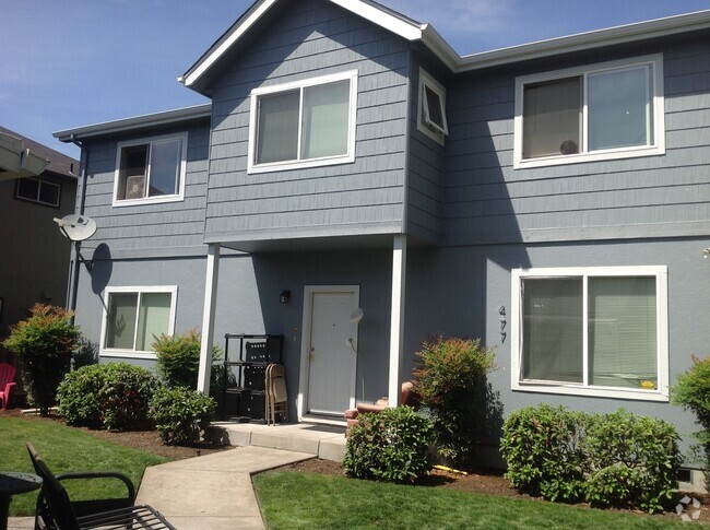Building Photo - 475e19 Unit 477 Rental