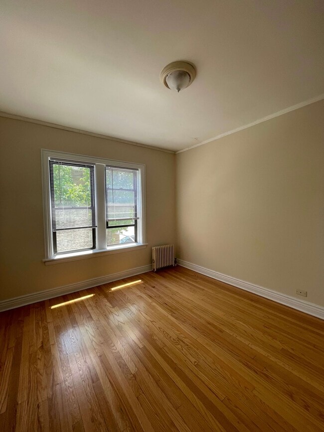 Photo - 4442 W Gunnison St Unit 2