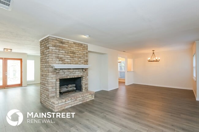 Photo - 15525 Earlport Cir