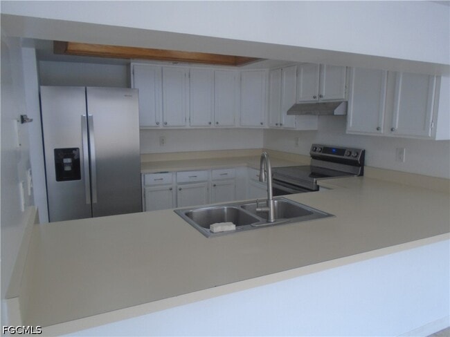 Photo - 1228 Trafalgar Pkwy