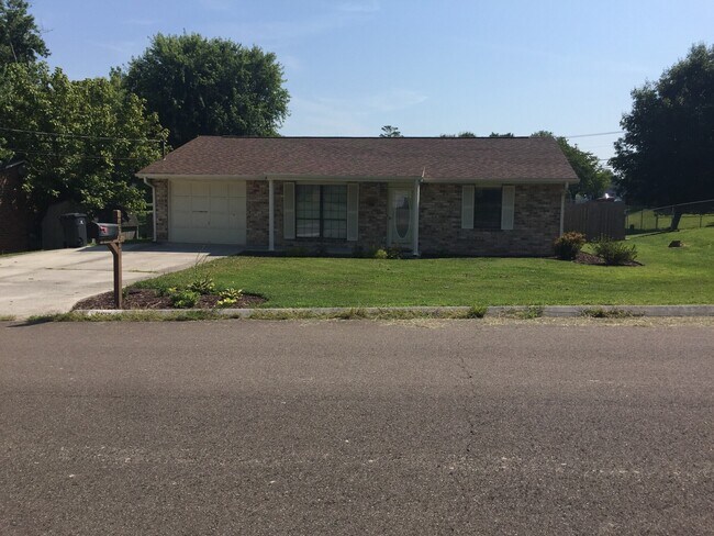 Front of House - 4912 Angelia Dr