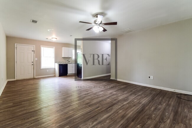 4748 Bartlett Rd