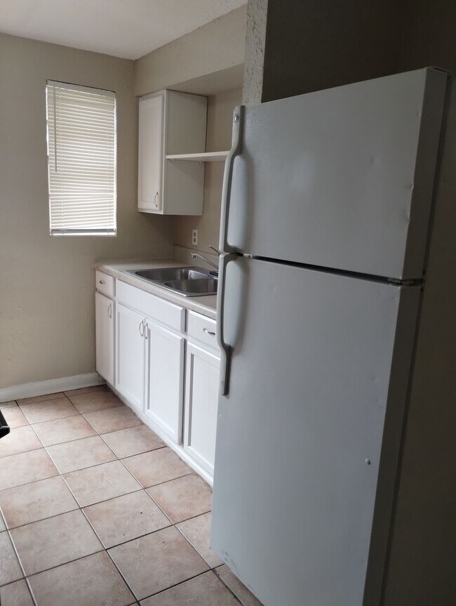 Photo - Nolan Street Duplex Unidad 3057 Nolan Street