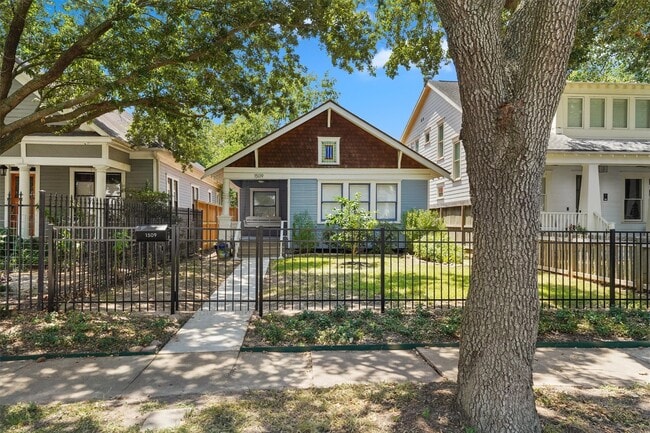 Photo - 1509 Ashland St Casa