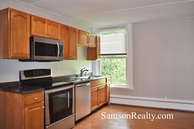 Photo - 571 Spring St Apartments Unit 2