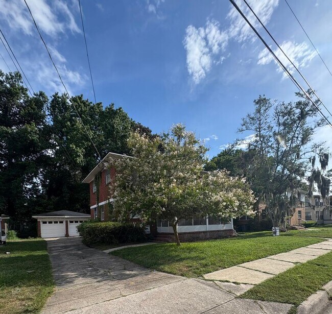 Building Photo - 3150 Belden Cir Rental