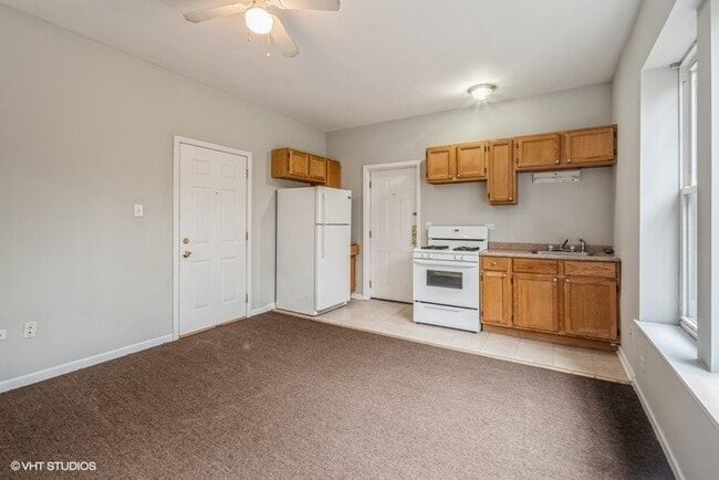 435 E Oakwood Blvd