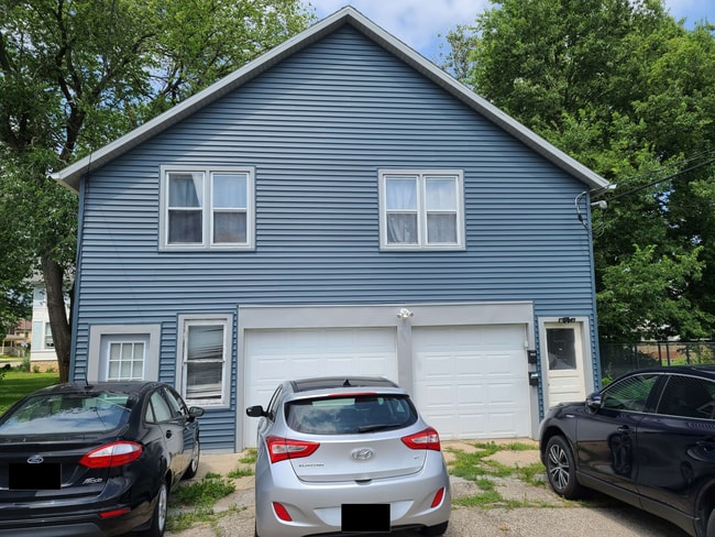 Photo - 805 10th St Unidad 0.5