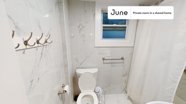Photo - Room in Shared 4 bed/2.5 bath home Unidad B