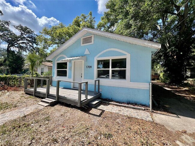 Photo - 1709 E Chelsea St