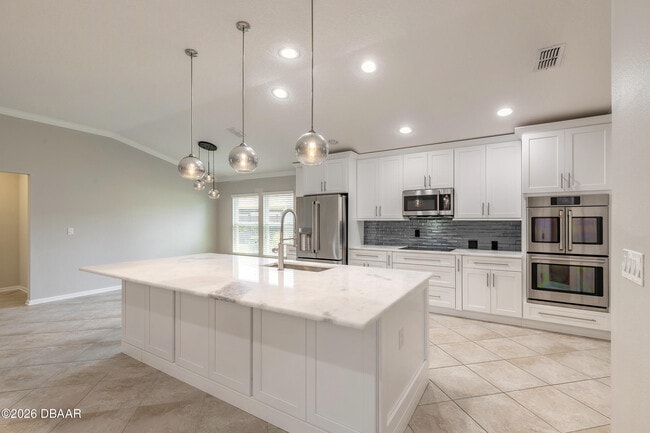 Photo - 68 Auberry Dr