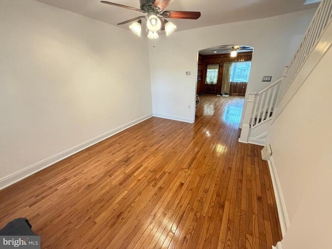 Photo - 1535 Willow St