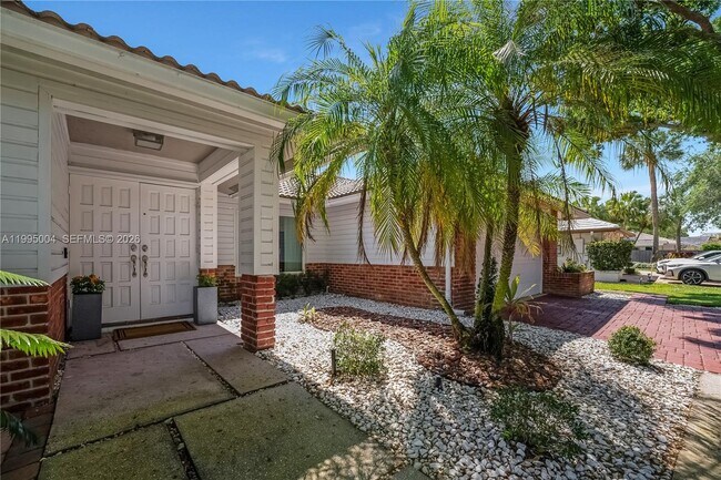 Photo - 9600 NW 18th St