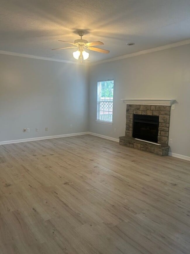 Building Photo - All electric 2 story home in Great Acres 20260608