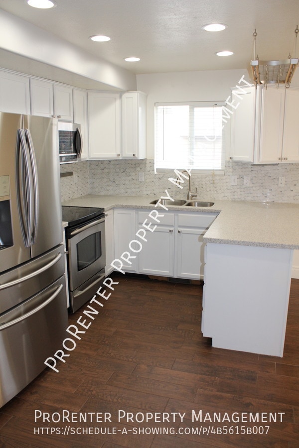 Photo - 1398 N 2585 W