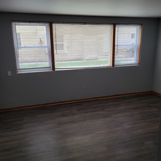 Photo - 6805 W Montrose Ave Unit 2a