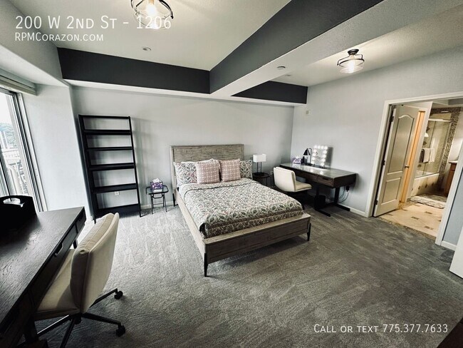 200 W 2nd St