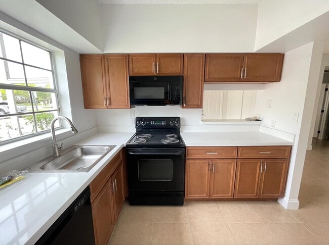 Photo - 720 Cypress Ln Unit F9