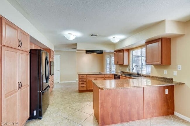 Photo - 1505 Strong Dr