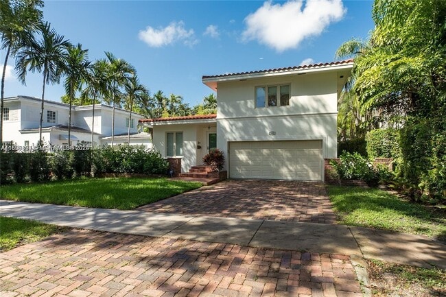 Photo - 900 Andres Ave