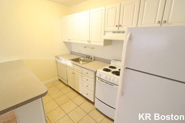 Photo - 71 Gardner St Unit 6