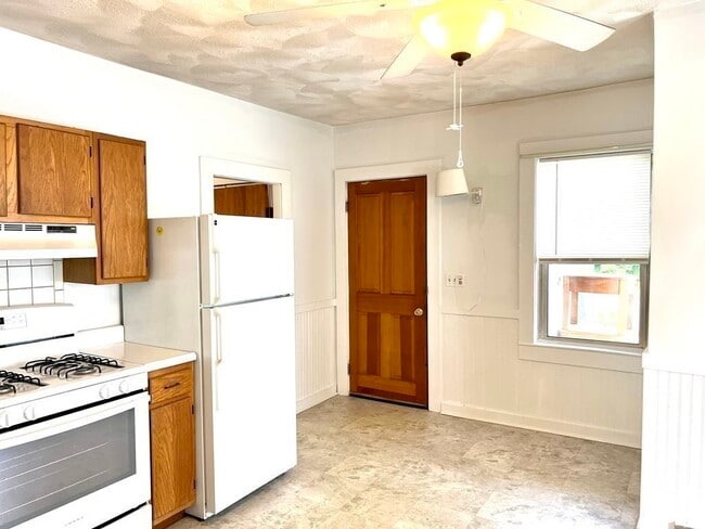 Photo - 5 Adams St Unit 1