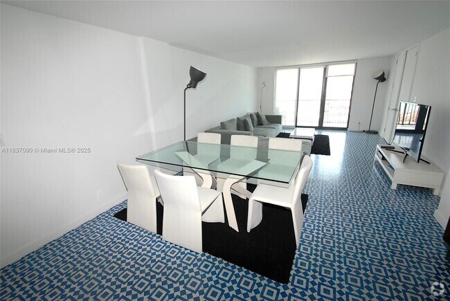 Building Photo - 1800 Collins Ave Unit 18F Rental