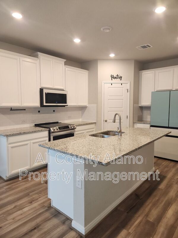 Photo - 9511 Bonito Fls Dr