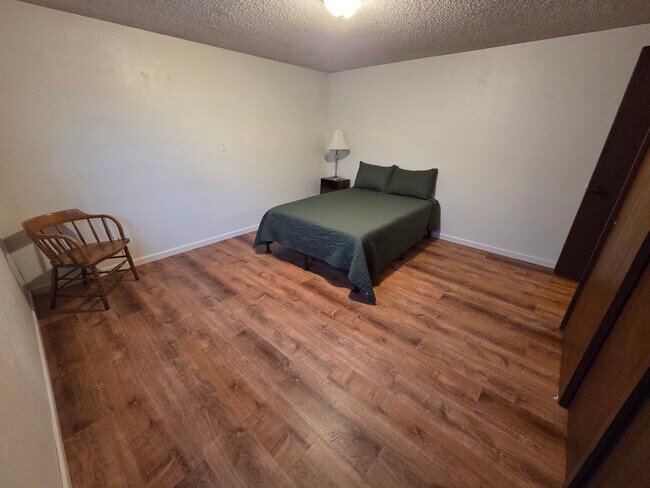 412 Linden Ave