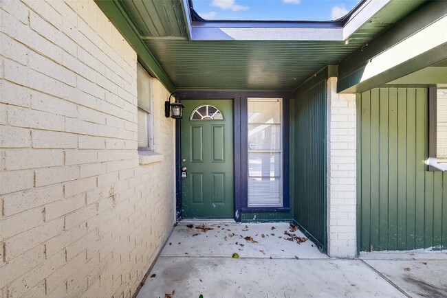 Photo - 7814 Pin Oak Dr