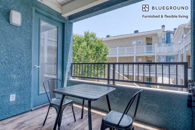 1263 Lakeside Dr Unit GO FL2-ID1409