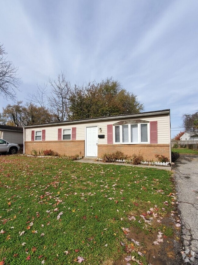 Building Photo - 3 BEDROOM SINGLE FAMILY Rental