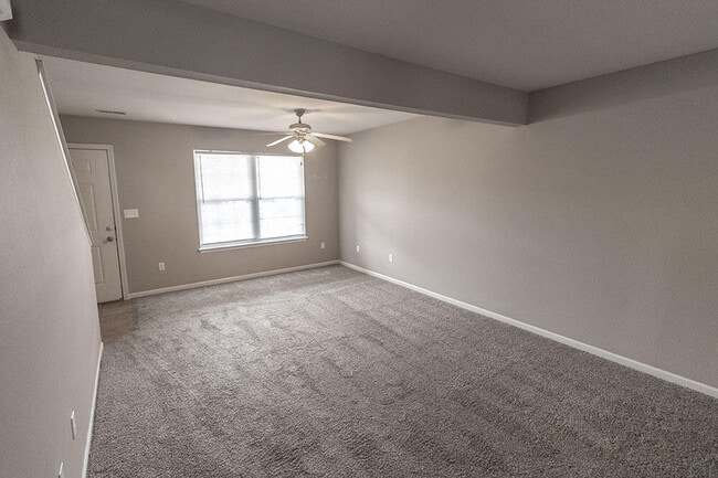 Photo - 4002 Snowy Owl Dr