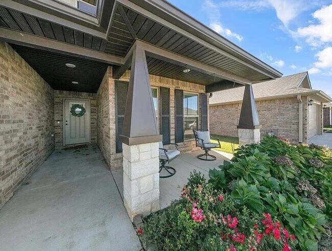 Photo - 424 NW 59th Ave