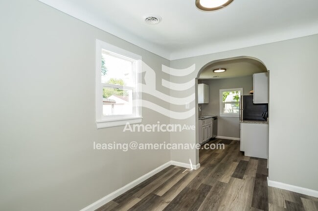 Photo - 16550 Ziegler St