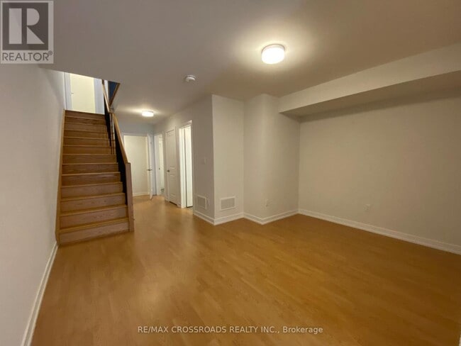 Photo - 68 Stauffer Cres